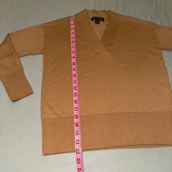 Philosophy Saks Fifth Avenue V Neck Sweater Tan Brown Women's XS Marino Wool - Picture 5 of 7